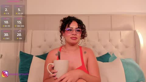 Snapshot of amanda_rios chatting on 03/11/26, 10:38 Amanda Rios online show from 03/11/26, 10:38