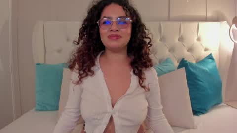 Snapshot of amanda_rios chatting on 05/04/26, 09:55 Amanda Rios online show from 05/04/26, 09:55