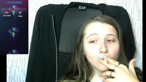 Amanda online show from 12/01/24, 08:53