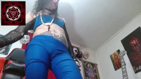 Snapshot of amanda_valeska chatting on 11/06/25, 04:08 Amanda Valeska online show from 11/06/25, 04:08