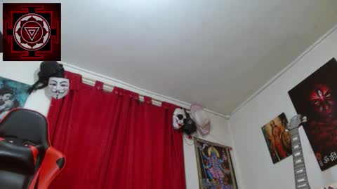 Snapshot of amanda_valeska chatting on 11/11/25, 06:08 Amanda Valeska online show from 11/11/25, 06:08