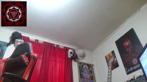 Snapshot of amanda_valeska chatting on 11/17/25, 02:56 Amanda Valeska online show from 11/17/25, 02:56