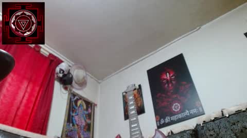 Snapshot of amanda_valeska chatting on 12/01/25, 03:28 Amanda Valeska online show from 12/01/25, 03:28