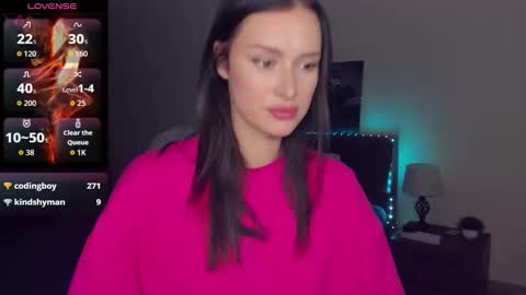 Snapshot of amandaair chatting on 09/11/25, 08:31 AmandaAir online show from 09/11/25, 08:31