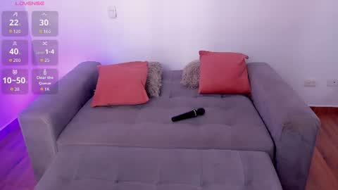 Amanda  online show from 06/12/26, 08:30