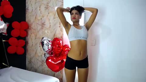 Snapshot of amandarobers chatting on 02/20/25, 02:07 Amanda Robers online show from 02/20/25, 02:07