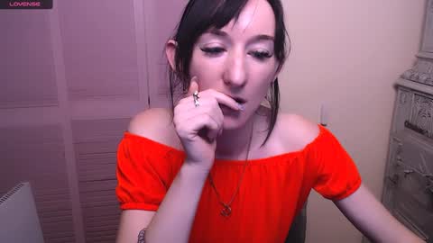 Snapshot of amandasentin chatting on 12/12/24, 10:56 Amanda online show from 12/12/24, 10:56