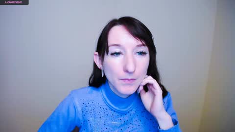 Snapshot of amandasentin chatting on 12/22/24, 10:06 Amanda online show from 12/22/24, 10:06
