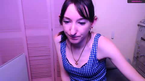 Snapshot of amandasentin chatting on 12/23/24, 11:25 Amanda online show from 12/23/24, 11:25