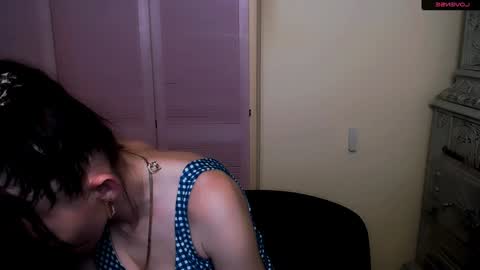 Snapshot of amandasentin chatting on 01/15/25, 10:49 Amanda online show from 01/15/25, 10:49