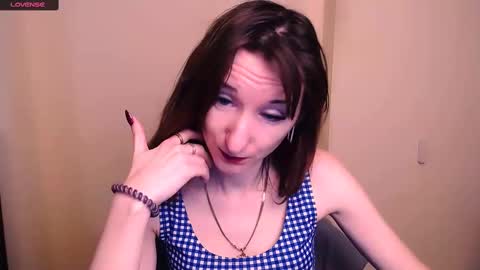 Snapshot of amandasentin chatting on 03/11/25, 08:09 Amanda online show from 03/11/25, 08:09
