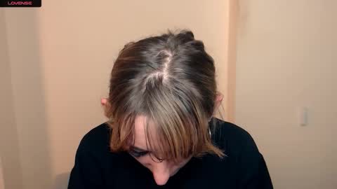 Snapshot of amandasentin chatting on 09/17/25, 08:05 Amanda online show from 09/17/25, 08:05