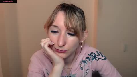 Snapshot of amandasentin chatting on 09/19/25, 07:43 Amanda online show from 09/19/25, 07:43