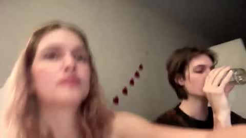 Snapshot of amandatalk chatting on 09/14/25, 05:28 amandatalk online show from 09/14/25, 05:28