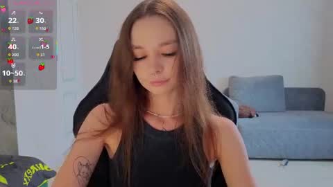 Mila online show from 06/22/26, 12:02