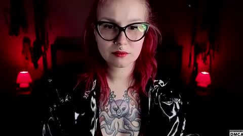 Goddess Amanita online show from 12/04/25, 12:25