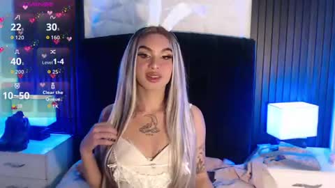 Snapshot of amapola_hs chatting on 07/21/26, 10:23 amapola_hs online show from 07/21/26, 10:23