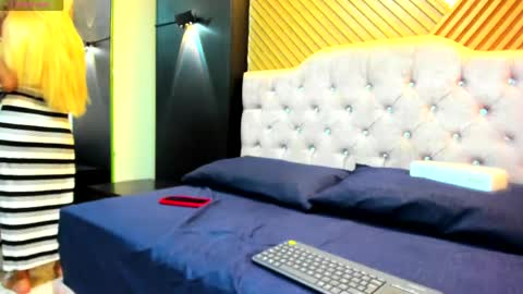 Amapola online show from 06/06/26, 03:22
