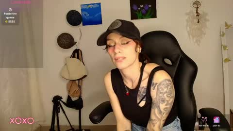 Amara Fey online show from 05/05/26, 01:13