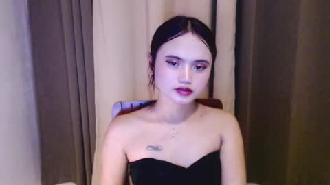 amara_hayami online show from 10/23/25, 09:13