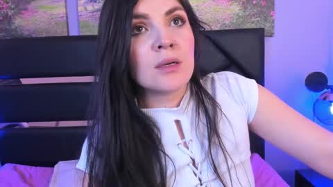 Amara Vega  online show from 01/31/25, 12:29