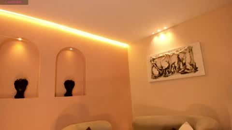 Snapshot of amaradivinex chatting on 04/15/26, 11:06 Amara Di online show from 04/15/26, 11:06