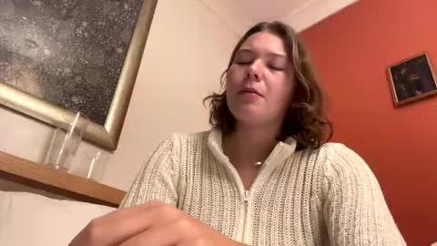 Snapshot of amaraelise chatting on 01/14/25, 11:05 Amara Elise online show from 01/14/25, 11:05