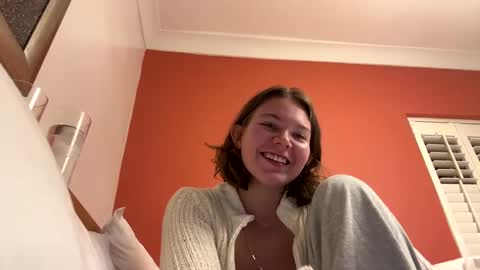 Snapshot of amaraelise chatting on 01/15/25, 02:06 Amara Elise online show from 01/15/25, 02:06