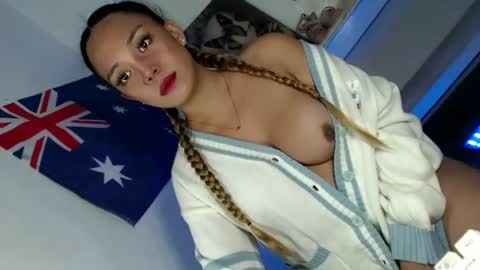 MARIA online show from 06/13/26, 04:05