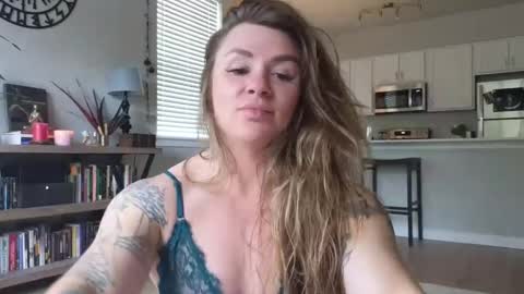 Amara Jezebel online show from 10/05/25, 05:33