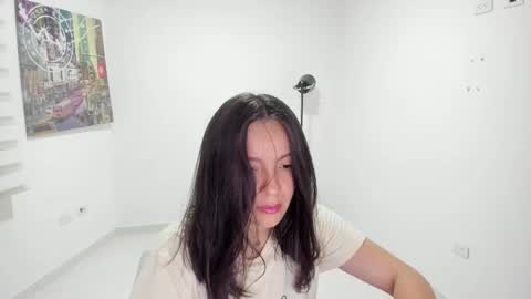 Snapshot of amaranta69_cam chatting on 10/10/25, 08:35 AMARANTA online show from 10/10/25, 08:35