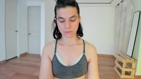 Amarantha online show from 05/13/26, 09:22