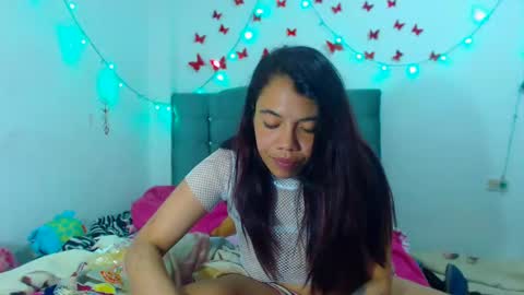 Amara Julia online show from 01/17/25, 01:35