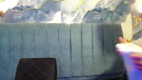 Snapshot of amare_sole chatting on 10/15/25, 11:32 Amare Sole online show from 10/15/25, 11:32