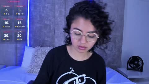 Emily online show from 01/09/25, 04:17