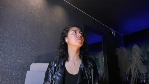 Emily online show from 10/12/25, 12:04