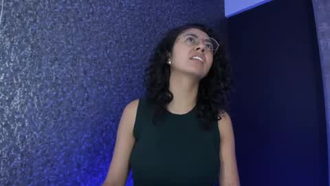 Emily online show from 05/11/26, 02:45