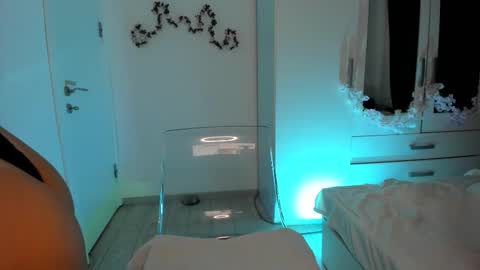 amateur_fitbabex online show from 09/14/25, 06:12