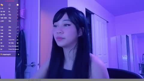 Snapshot of amateuroras chatting on 02/03/26, 04:21 leash online show from 02/03/26, 04:21