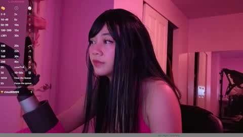 Snapshot of amateuroras chatting on 02/15/26, 03:58 leash online show from 02/15/26, 03:58