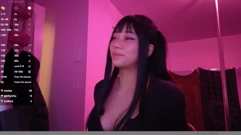 Snapshot of amateuroras chatting on 03/14/26, 04:51 leash online show from 03/14/26, 04:51