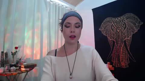 Amatista  Next stream 9 DEC 1 PM COLOMBIAN TIME  miss u and love u online show from 02/26/25, 11:41