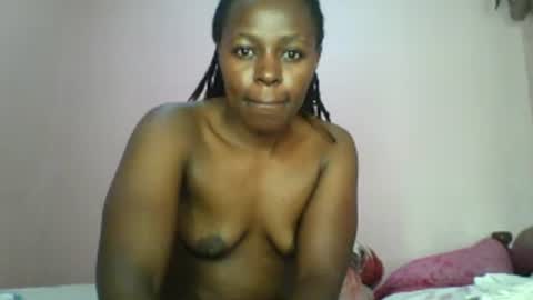 Snapshot of amaya87 chatting on 06/11/26, 05:05 Amaya87 online show from 06/11/26, 05:05