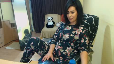 Snapshot of amazinerika chatting on 12/10/24, 11:19 Amazinerika online show from 12/10/24, 11:19