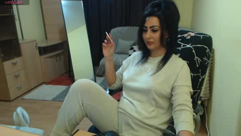 Snapshot of amazinerika chatting on 01/18/25, 04:21 Amazinerika online show from 01/18/25, 04:21