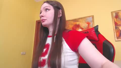 amazing_agness online show from 12/14/25, 08:52