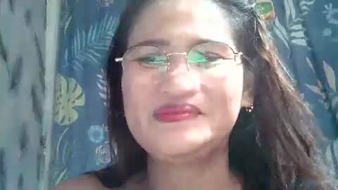 Snapshot of amazing_angel22 chatting on 10/16/25, 02:01 amazing angel online show from 10/16/25, 02:01