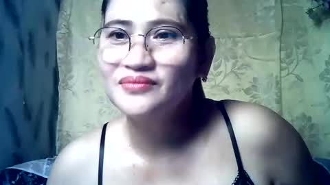 Snapshot of amazing_angel22 chatting on 10/20/25, 07:47 amazing angel online show from 10/20/25, 07:47