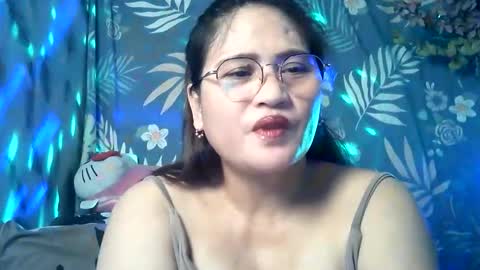 amazing angel online show from 04/28/26, 09:47