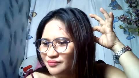 amazing angel online show from 06/19/26, 01:10